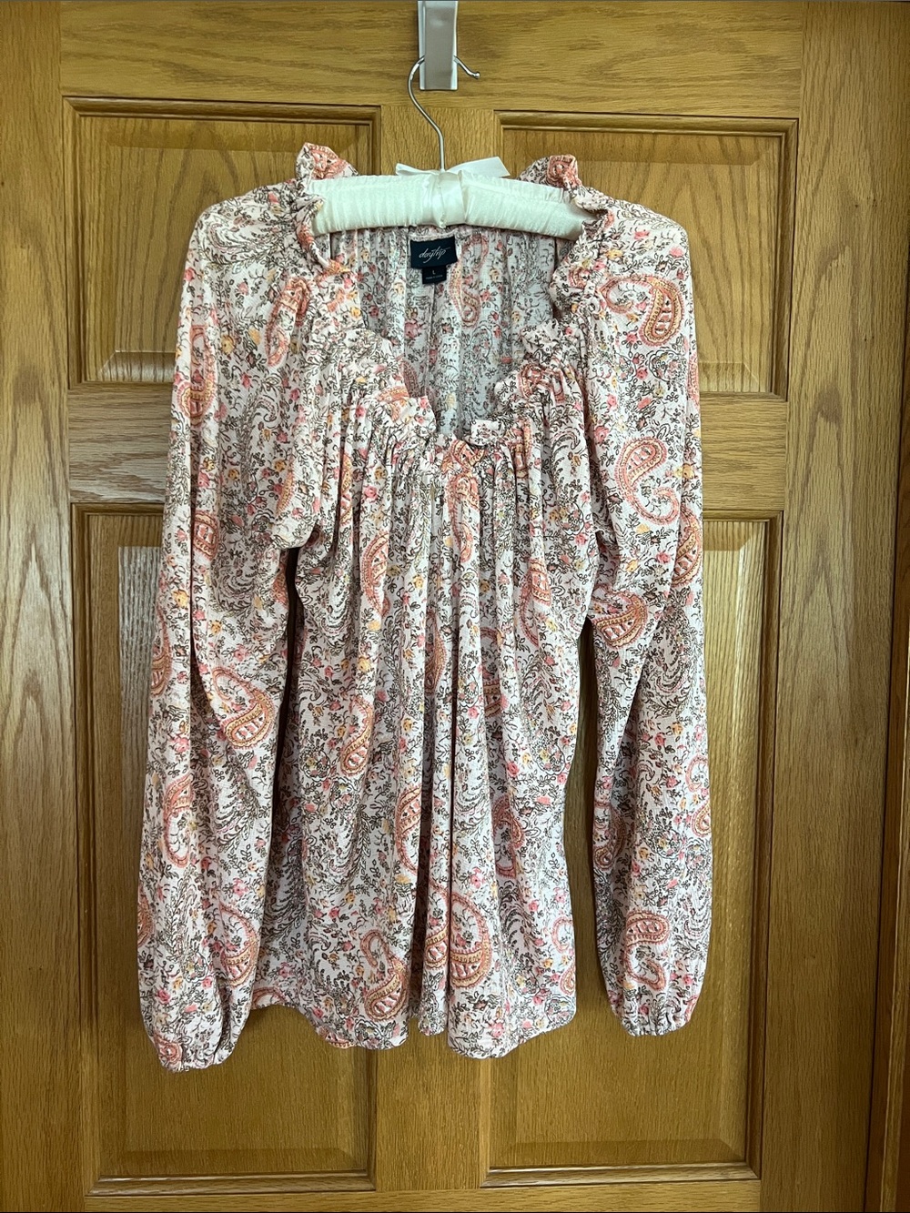Daytrip Peach Paisley Peasant Blouse